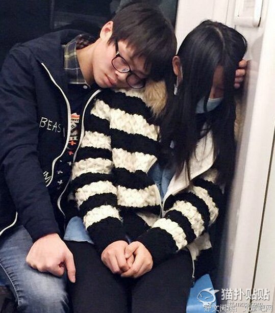狗 眼 看 人 低