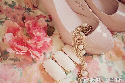 《我喜欢的人是红色的》小说句子大全