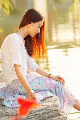 最全的《逆光多自瞬》小说句子