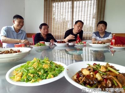 第一次见面，就对你有了私心。