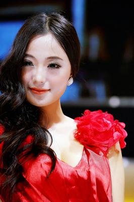 一个爱你胜过爱自己的男人，会有什么样的表现？