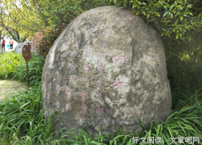 二月春光烂漫，时光正好