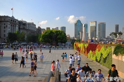 描写川流不息的语句摘抄