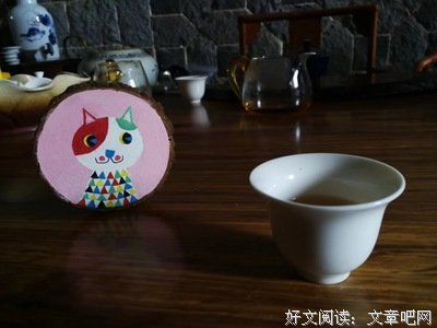 赌书泼茶香染袖。句子大全
