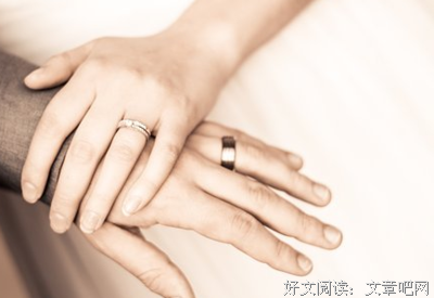 睡觉前，女人一旦有了这些动作，多半是外边有人了，别被蒙在鼓里