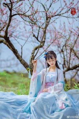 最全的《快穿系统：反派BOSS来袭》佳句摘抄