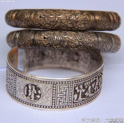 在大家族的传统观念施压下，我连结婚对象都无法选择