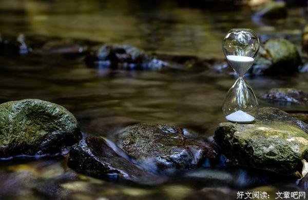 岁月莫惊弹指 人生何惧天涯