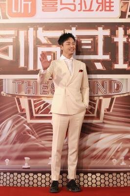 刘敏涛赢了迪丽热巴，中年也可以体面的活成一束光