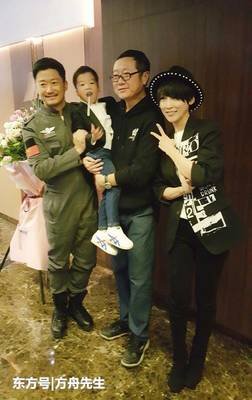 小偷盗窃后发现是吴京家，吓得又将东西还回去！求生欲很强了