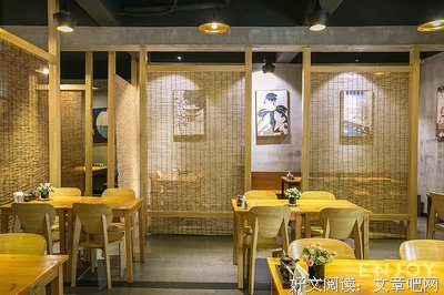 关于灯笼镇的名言名句