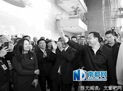 最新的《他与月光为邻》语录摘抄大全