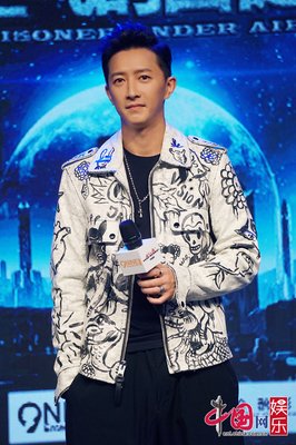 《都挺好》奇葩苏父：中国式爸爸只有“伟岸英雄”和“作天作地”