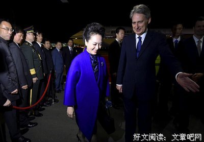 讨好别人的时候我像条蠢狗