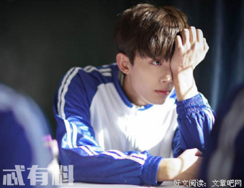 黎簇的句子