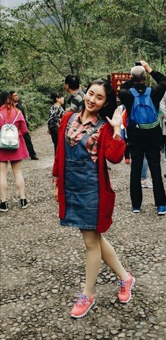 我只在十八岁之前，热爱过我的大学