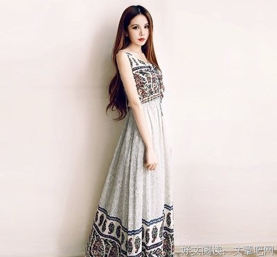 闺蜜帮我老公整领子，他配合低下了头
