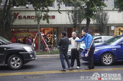 杭州逆行小伙刷爆朋友圈：成年人的崩溃，10万人围观泪目！