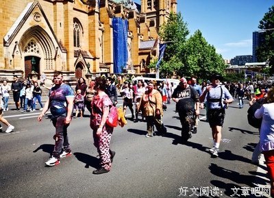请坚信，你的每一份善良，都在发光