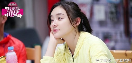 闪光女孩袁姗姗又去学潜水了：牛逼的成年人，都要保持学习能力呀