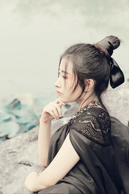 最经典的《夜行歌》好段摘抄