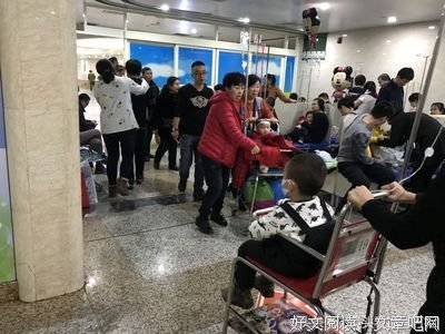 急诊室故事｜在儿科病房长到三岁的孩子终于被接回家
