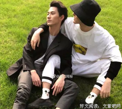 我劝你别去翻男朋友的这个相册