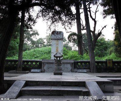 千坟子的名句