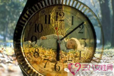 “10个动作过完女人的这一生”