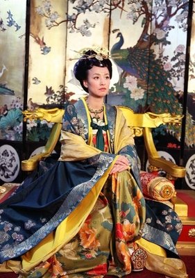 刘诗诗骂婆婆上热搜：宁做泼妇，不做怨妇