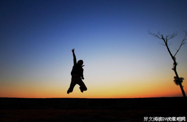 关于青春 为不些闭口不言的痛的优美句子