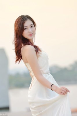 生活很苦，爱你很甜