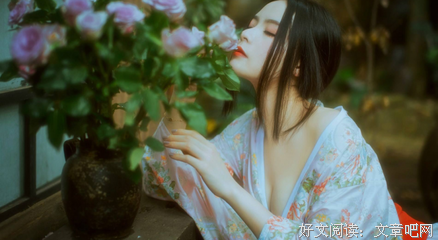 最经典的《我只喜欢你》佳句摘抄