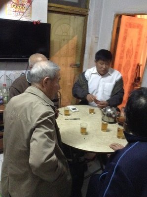 老了以后该如何做夫妻（感动上亿人）