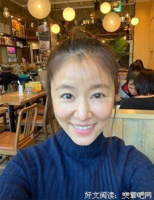奔现前一晚，我发了没修图的自拍