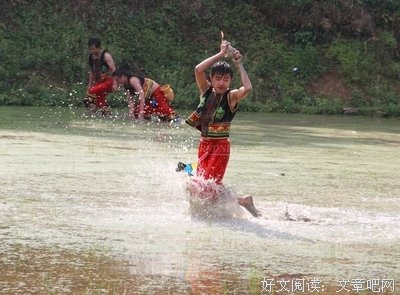 莺歌燕舞的名句_关于莺歌燕舞的名句