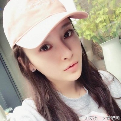 暧昧许久，她突然问我：“我们是友谊吗？”