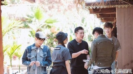 贾乃亮因王源被骂 : 有些人的三观，比二手烟还可怕！