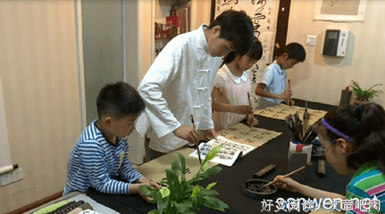 学想当山傅。山傅在时光的尽头好词好句