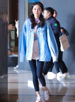 郑爽杨幂们可放过少女感吧求求了