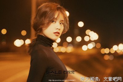 夏夜晚风 吹拂你在我怀中