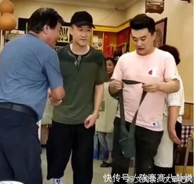 曹云金离婚：“不要和太快的男人结婚”