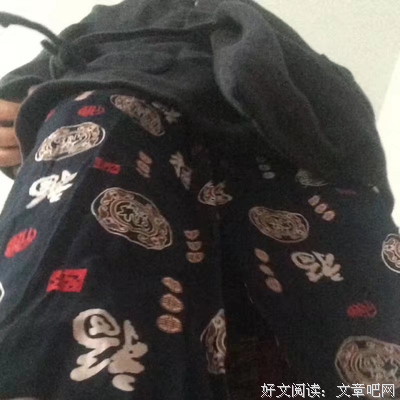 关于钟鼓初的语句