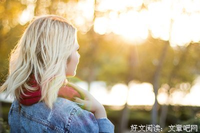 哈佛心理学家：2分钟，让自信心爆起来