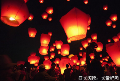最全的《月亮说它忘记了》经典语句