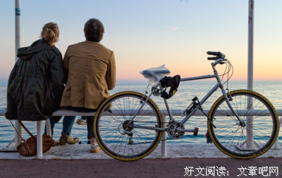 如果一个男人愿意主动给你这些东西，说明你没有爱错人