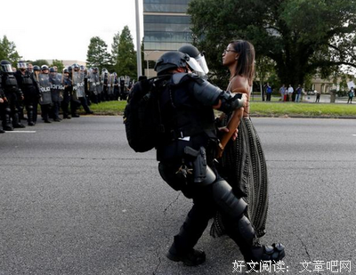 “深夜街头暴打女子”疑犯落网：保护女性是社会的责任，别指责女