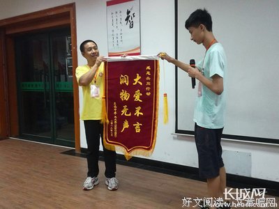 研究了学霸的自律，也听过了散养的惬意，但家里这个娃怎么养，还