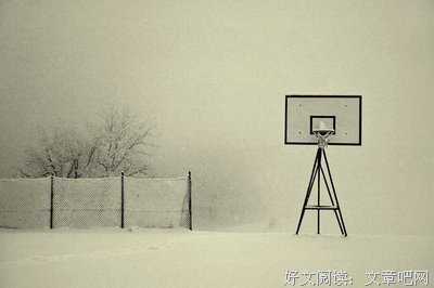 “他的朋友圈，怎么从不发你照片”