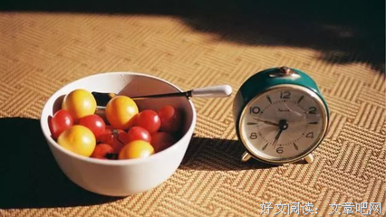 “有钱男上司为我神魂颠倒。”